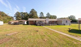 890 KELLY LYNN Dr, Anniston, AL 36207