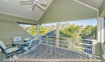 9 Indian Blanket Ct, Bald Head Island, NC 28461