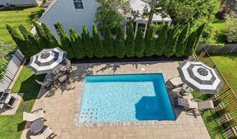 141 30th St, Avalon, NJ 08202