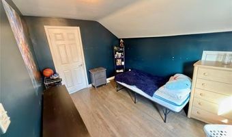 6778 Kolb Ave, Allen Park, MI 48101