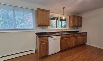 92 Chester Tpke 1St Floor, Auburn, NH 03032