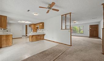 1708 Lawrence St, Bentonville, AR 72712