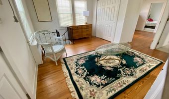 330 Norwood Ln, Avon By The Sea, NJ 07717
