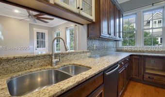 53 Park Way, Beaufort, SC 29907