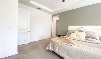 724 WINTERSIDE Dr, Apollo Beach, FL 33572