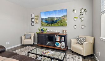 1555 Sun River Rd, Berthoud, CO 80513