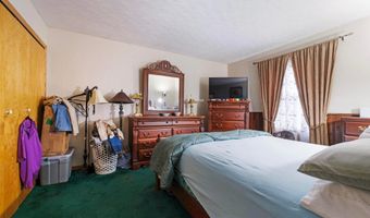 6628 Bateman Ln, Athens, OH 45701
