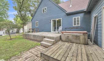 497 Rohr St, Arnolds Park, IA 51331