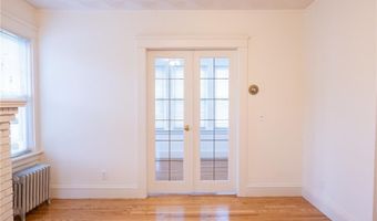 28 Rosewood Ave, Cranston, RI 02905