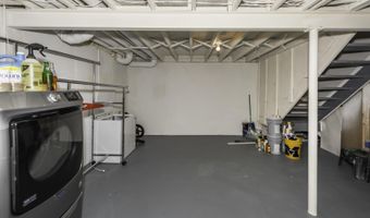 3305 Williamsburg Rd, Ann Arbor, MI 48108