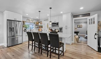 3516 Las Vegas Dr, Oceanside, CA 92054