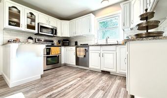 30 Western Hills Ave, Bedford, IN 47421