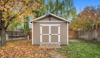 220 S Onewood Dr, Andover, KS 67002