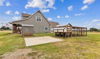 2028 County Road 1370, Alvord, TX 76225