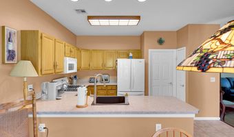 180 Sylvan Lake Blvd, Bayville, NJ 08721