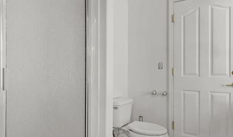 16840 Hawthorne Ave, Anderson, CA 96007