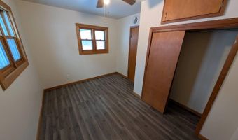 111 N FIFTH St, Abbotsford, WI 54405