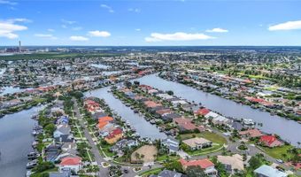 6005 ADAGIO Ln, Apollo Beach, FL 33572