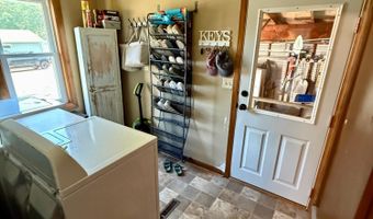 1002 DELEGLISE St, Antigo, WI 54409