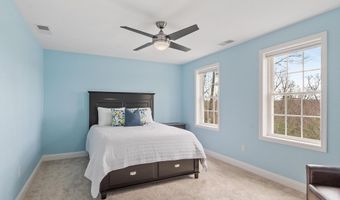 149 Long Hill Rd, Bolton, MA 01740