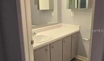 512 ORANGE Dr 30, Altamonte Springs, FL 32701