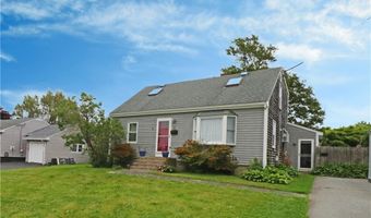 23 Sherman Ln, Middletown, RI 02842