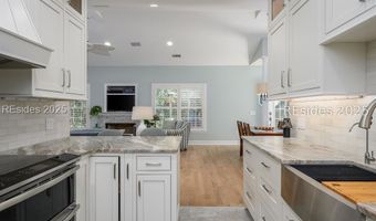 15 Indigo Run Dr 41, Hilton Head Island, SC 29926