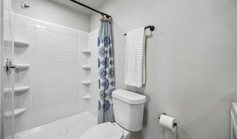 88 Live Oak St, Alvarado, TX 76009