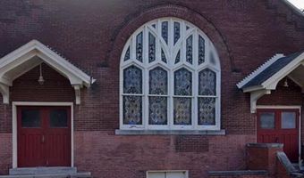 720 Henry St, Alton, IL 62002