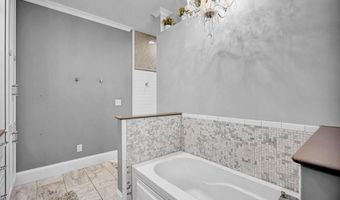 410 Crooked Stick Dr, Bedford, IN 47421