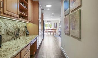 5730 Newcastle Ave, Encino, CA 91316