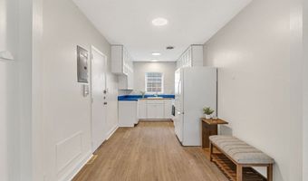 198 Lake Shore Road 2, Boston, MA 02135