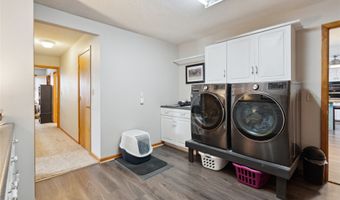 712 Adair St, Adair, IA 50002
