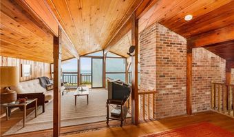 1035 Mohegan Trl, Block Island, RI 02807