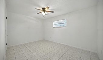 3165 DOWNING St 3167, Clearwater, FL 33759