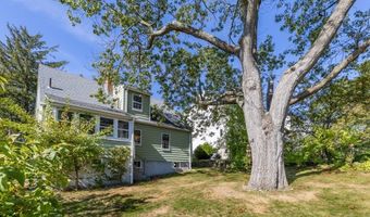39 Chester St, Arlington, MA 02476