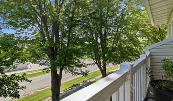 412 Faulkner Ct, Ames, IA 50014