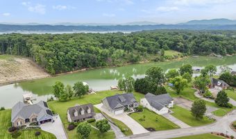 340 Back 9 Dr, Baneberry, TN 37890