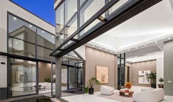 4758 Kahala Ave, Honolulu, HI 96816