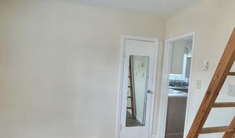 33 Wooley St B, Aberdeen, NJ 07747