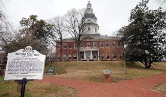 653 BURTONS COVE Way #1, Annapolis, MD 21401