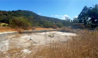 3360 Gird Rd, Fallbrook, CA 92028