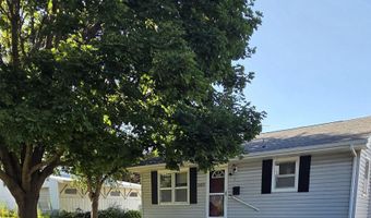 507 3rd Ave, Ackley, IA 50601