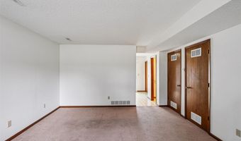 505 507 Watrous Ave, Des Moines, IA 50315