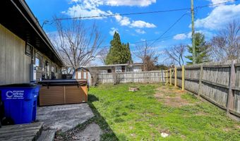 122 Edgewood Dr, Bedford, IN 47421