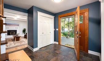 8373 Goldenstein Ln, Bozeman, MT 59715