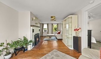 232 County Rd, Bourne, MA 02532