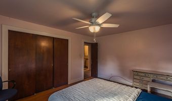 109 Golf Course Rd, Amsterdam, NY 12010
