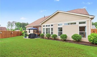 1984 Clovercroft Rd NW, Acworth, GA 30101