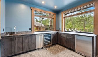 26 Trails End Ct, Bigfork, MT 59911